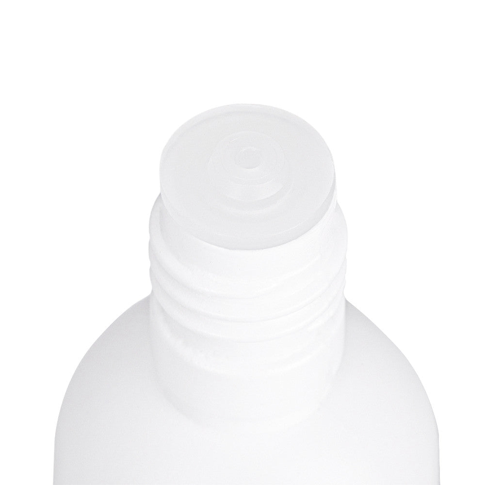 IZOTON® Molly Nails profesionalus pagalbinis skystis 100 ml