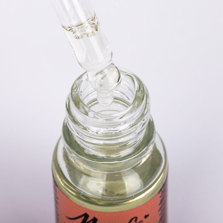 Parfumuotas nagų ir odelių aliejukas Mystique Molly Lac 10 ml